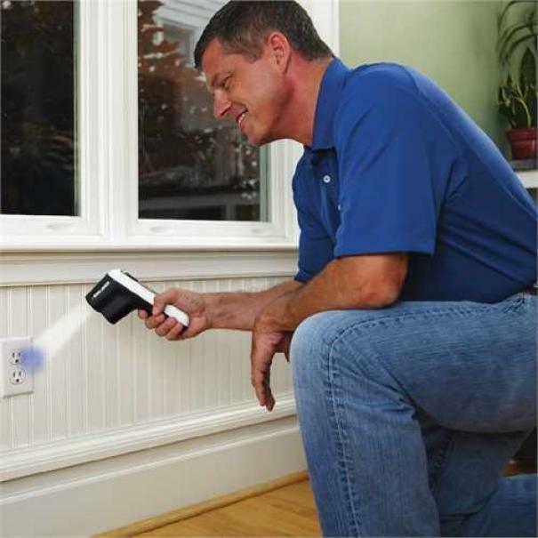 BLACK & DECKER RILEVATORE TERMICO CON DISPLAY DIGITALE TLD100-XJ