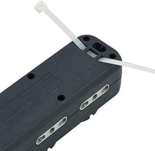 9-SITZIGE 3-POLIGE MEHRFACHSTECKDOSE 6 BIVALENTE SCHUKO 10/16A + 2-METER-KABEL MIT KLEINEM STECKER 10A 61996 9-SITZIGE 3-POLIGE MEHRFACHSTECKDOSE 6 BIVALENTE SCHUKO 10/16A + 2-METER-KABEL MIT KLEINEM STECKER 10A 61996