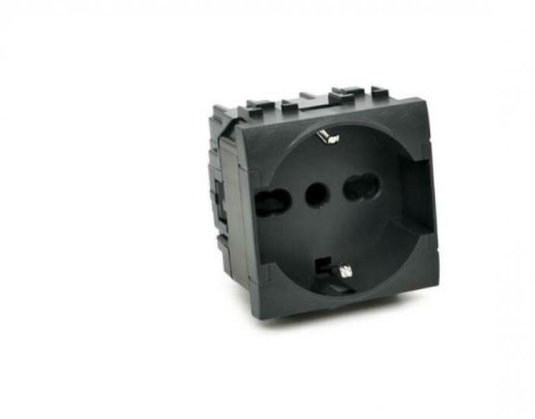 Presa bipasso flat standard tedesco e italiano 2P+T 10/16 A | N4140/16F | BTicino Prodotti