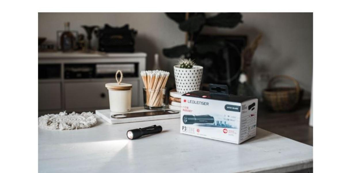 Torcia led Led Lenser P3 Core 90lm IP54 -502597 02