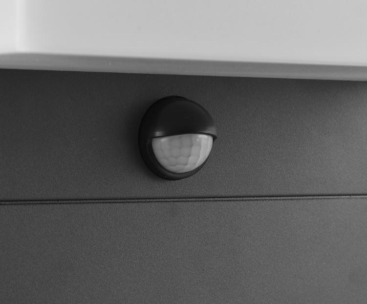 Palo alto led Trio Lighting Nestos 13W 3000K con sensore di movimento antracite - 440969142 03