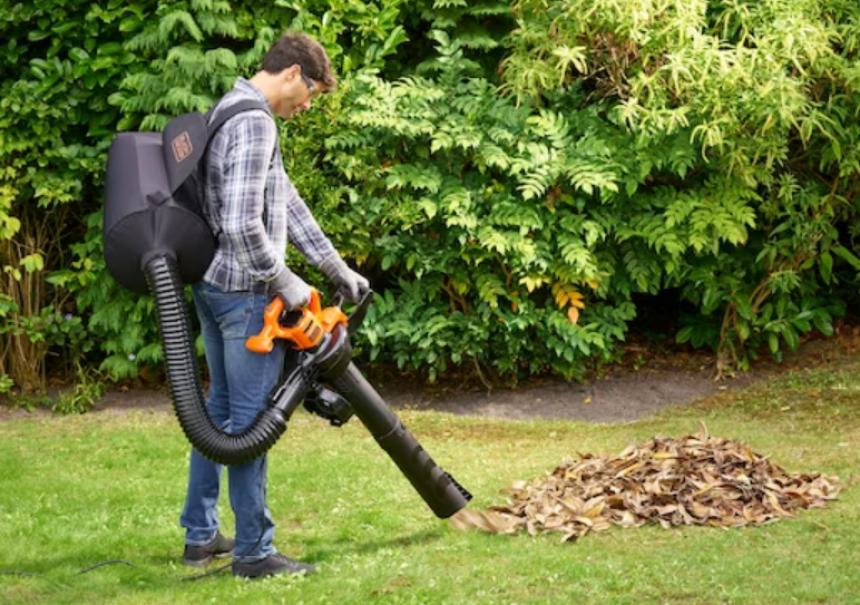 Soffiatore, aspiratore, trituratore a filo Black & Decker con zaino 2900W - BEBLV290-QS 04