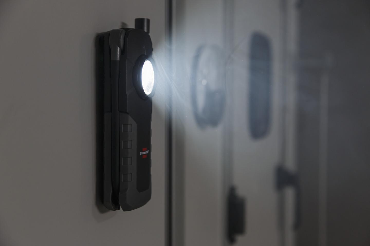 LAMPADA BRENNENSTUHL PORTATILE RICARICABILE LED CON LED FLESSIBILE IP54 - 1173730001