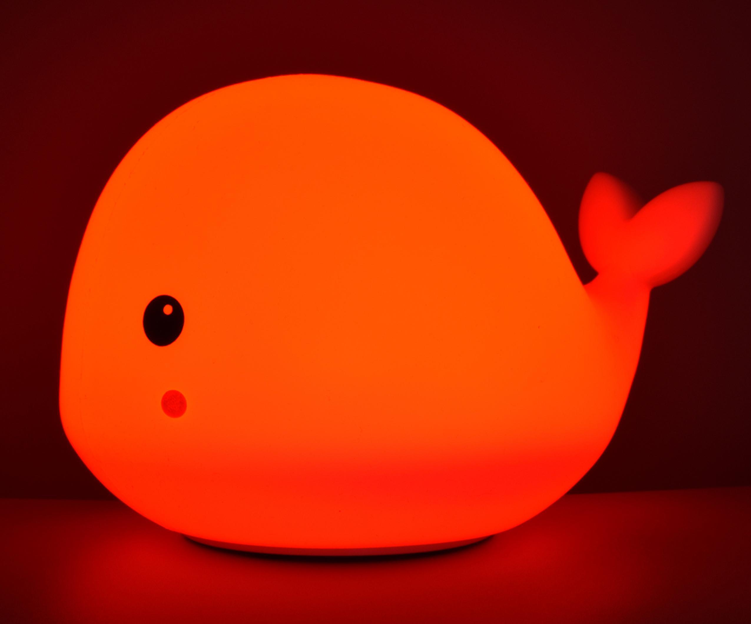Lampada decorativa balena LED accesa colore rosso per bambini