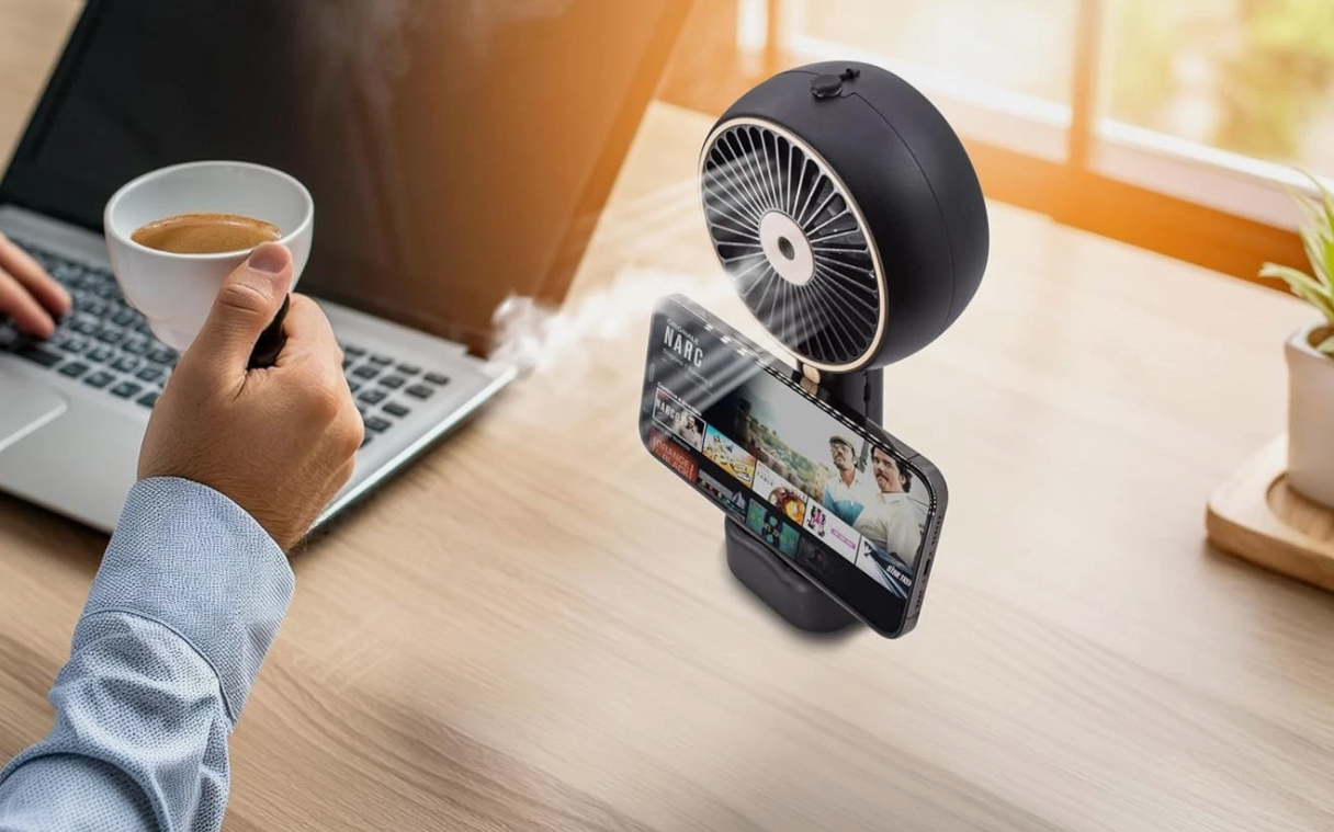 mini ventilatore portatile ricaricabile con telefono in supporto