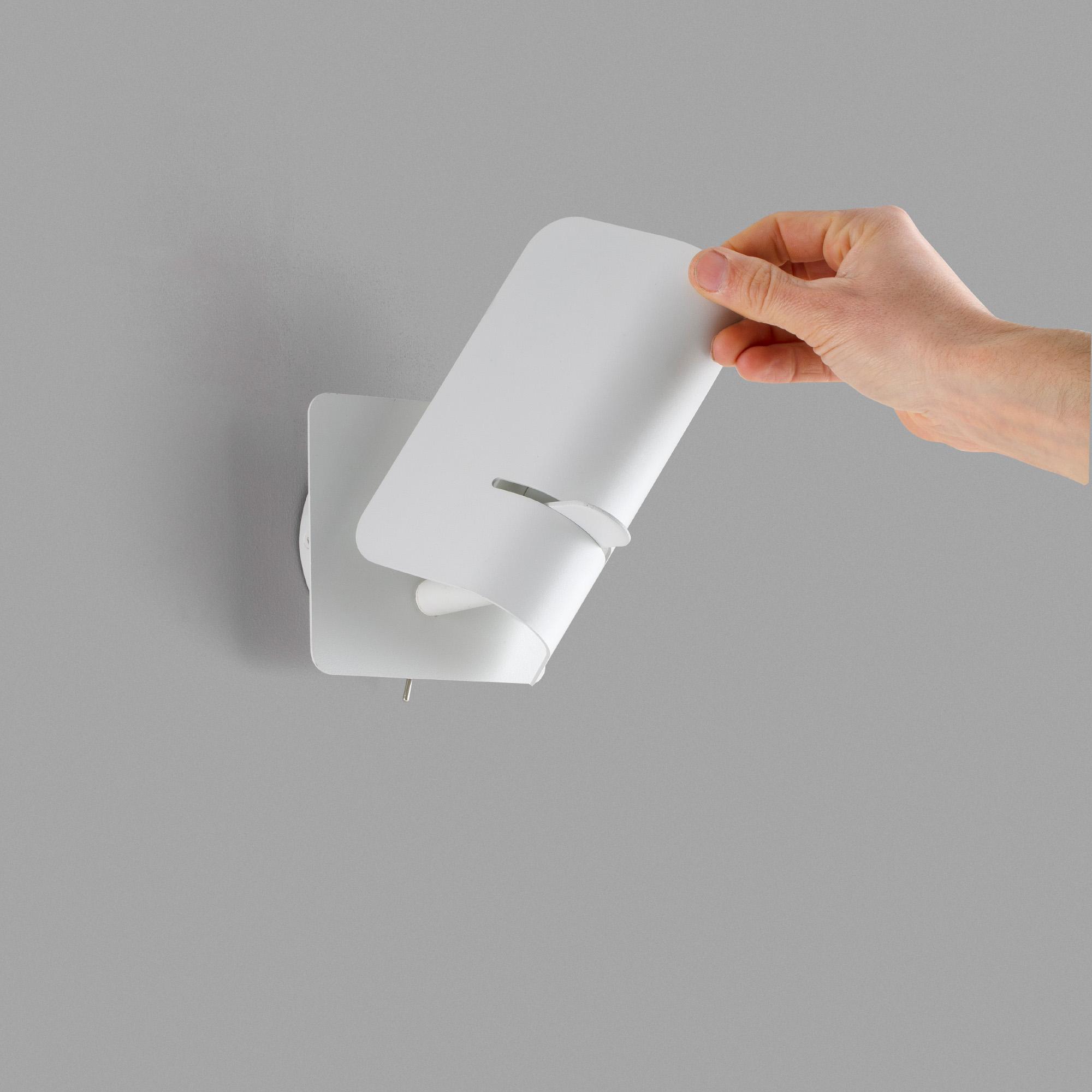 applique faro smile bianca regolazione inclinazione e rotazione