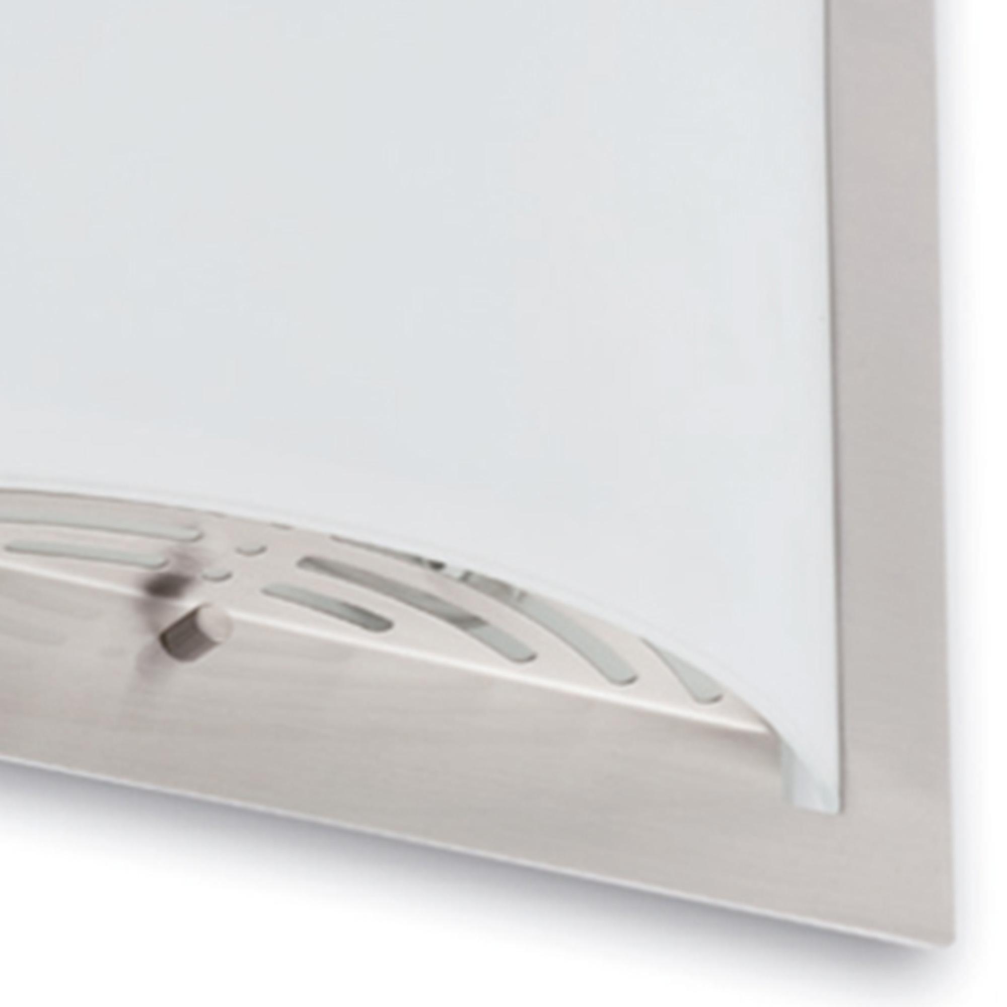 applicazione lampada da parete moderna FARO in corridoio ambiente luminoso