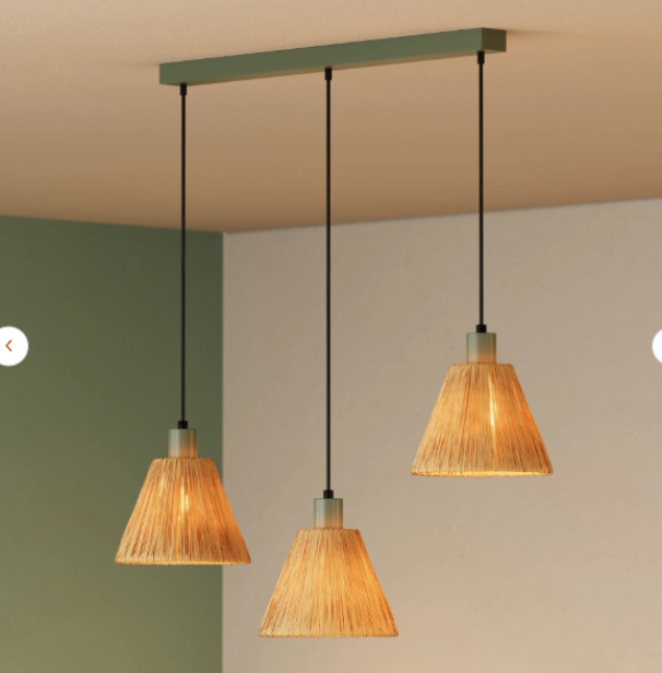 lampadario sospensione tre luci rafia naturale installato a soffitto in ambiente moderno ledvance illuminazione decorativa