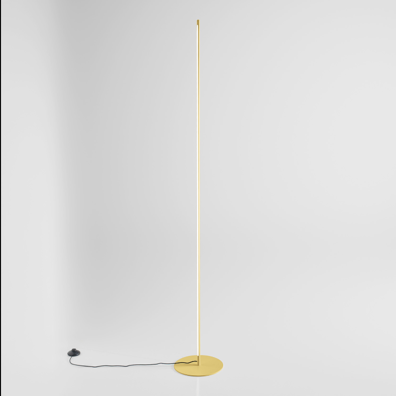 lampada da terra led dimmerabile finitura oro con pedale gea luce eboby