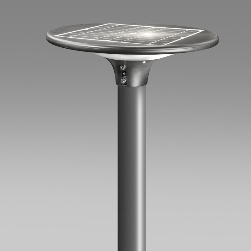 particolare pannello solare integrato su lampione led stradale modello sunny xl