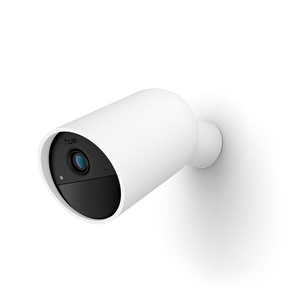 Telecamera di sicurezza Philips Hue Secure 2K bianca installata a parete per uso esterno