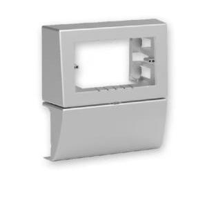 Scatola 4-3 moduli battiscopa 100x25  10489.al