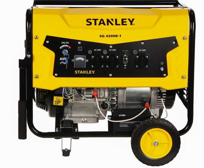 pannello comandi generatore 230v con voltmetro prese schuko e avr