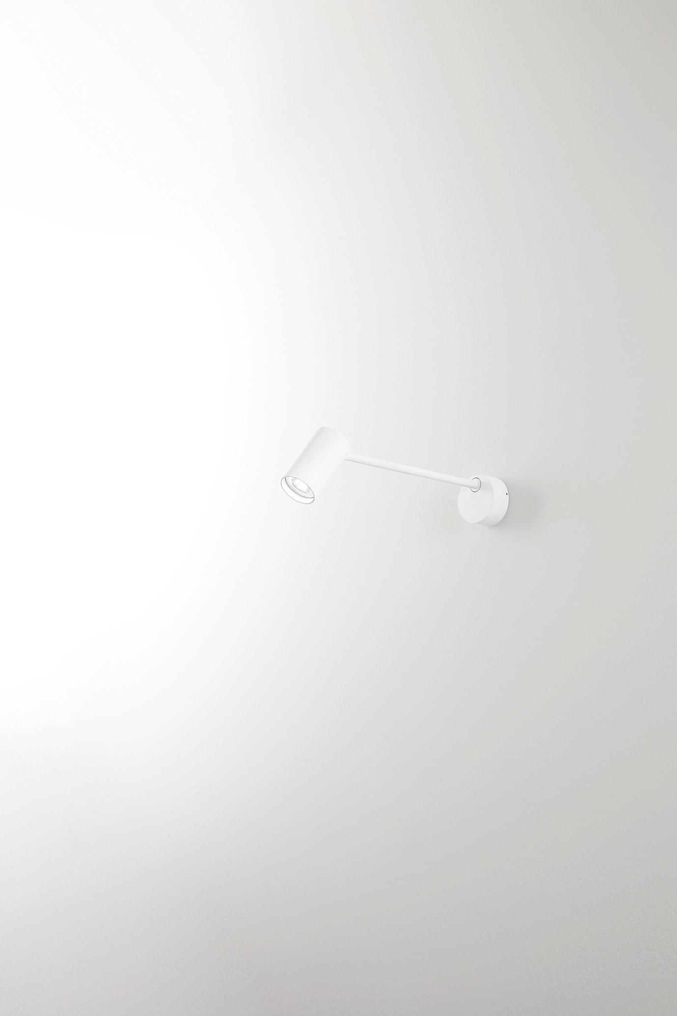 scheda tecnica applique orientabile gu10 bianca ip20 in alluminio