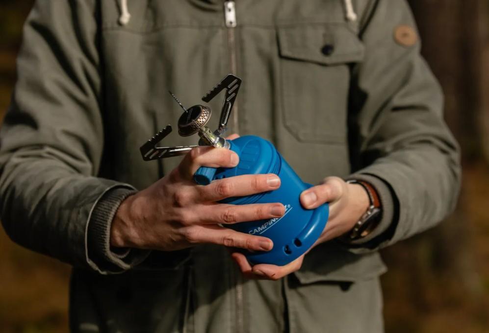 fornello da campeggio a gas portatile blu con bruciatore