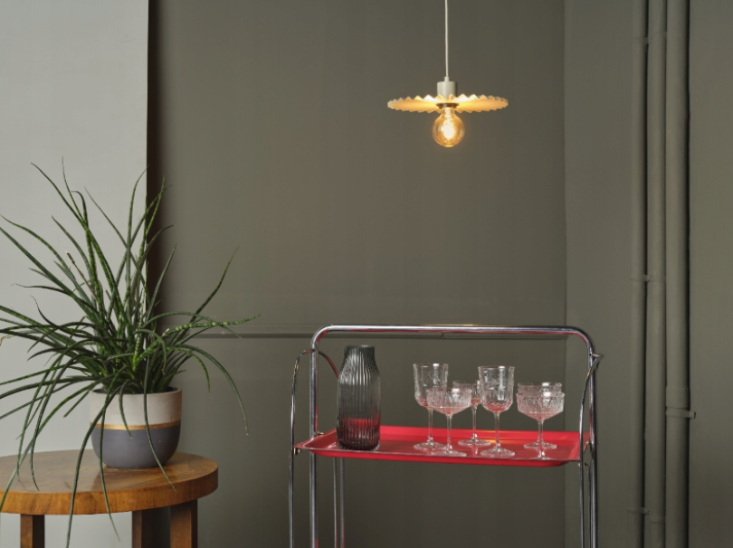 lampada a sospensione e27 in ambiente interno illuminazione decorativa