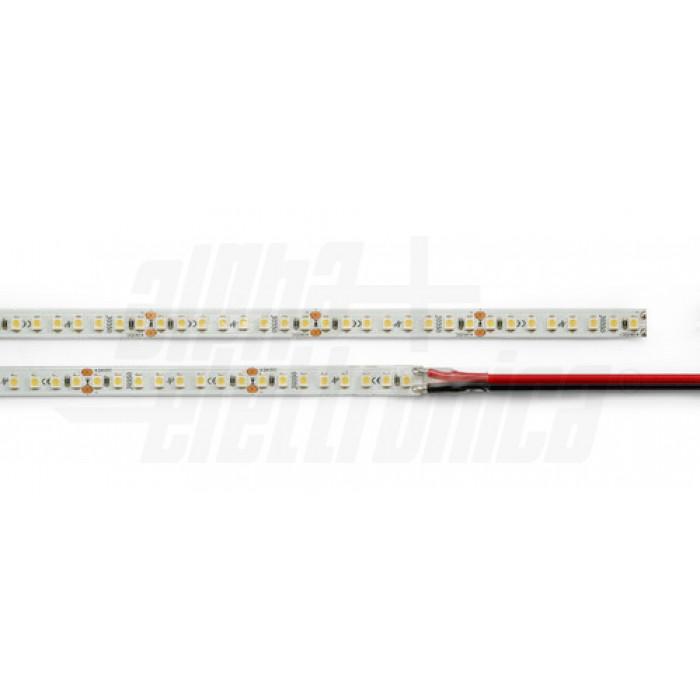 dettaglio striscia led smd 2835 176 led per metro con collegamento cavo