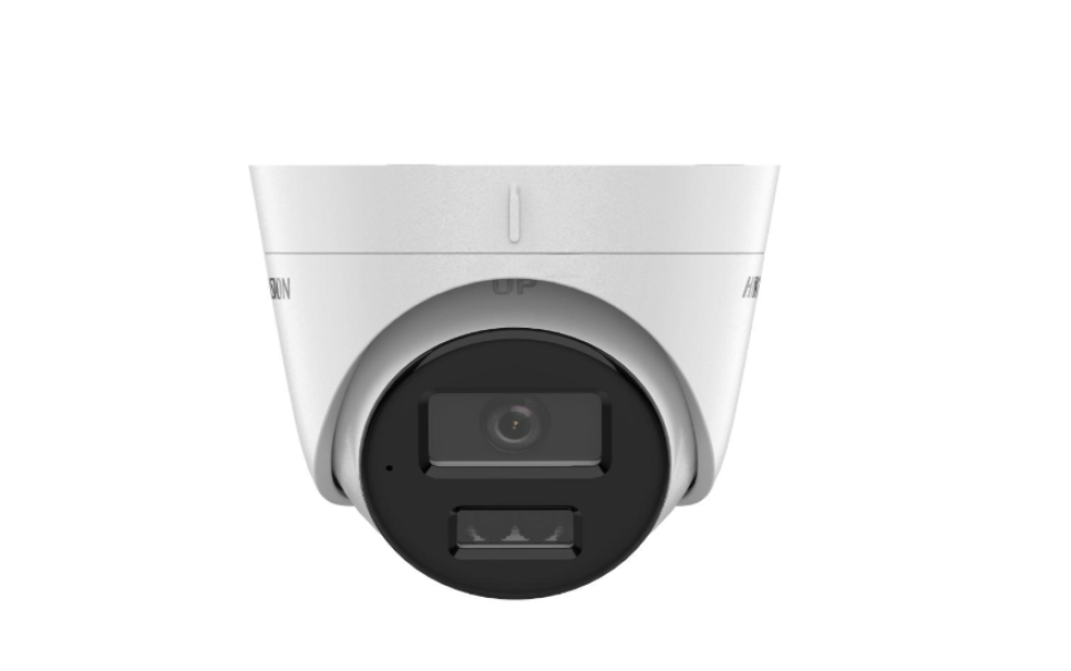 telecamera ip turret hikvision 2mp obiettivo e illuminatori vista ravvicinata