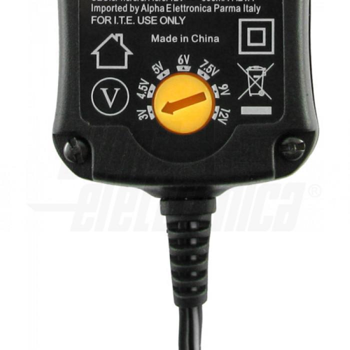 Dettaglio selettore tensione alimentatore switching universale 3v 12v 600ma