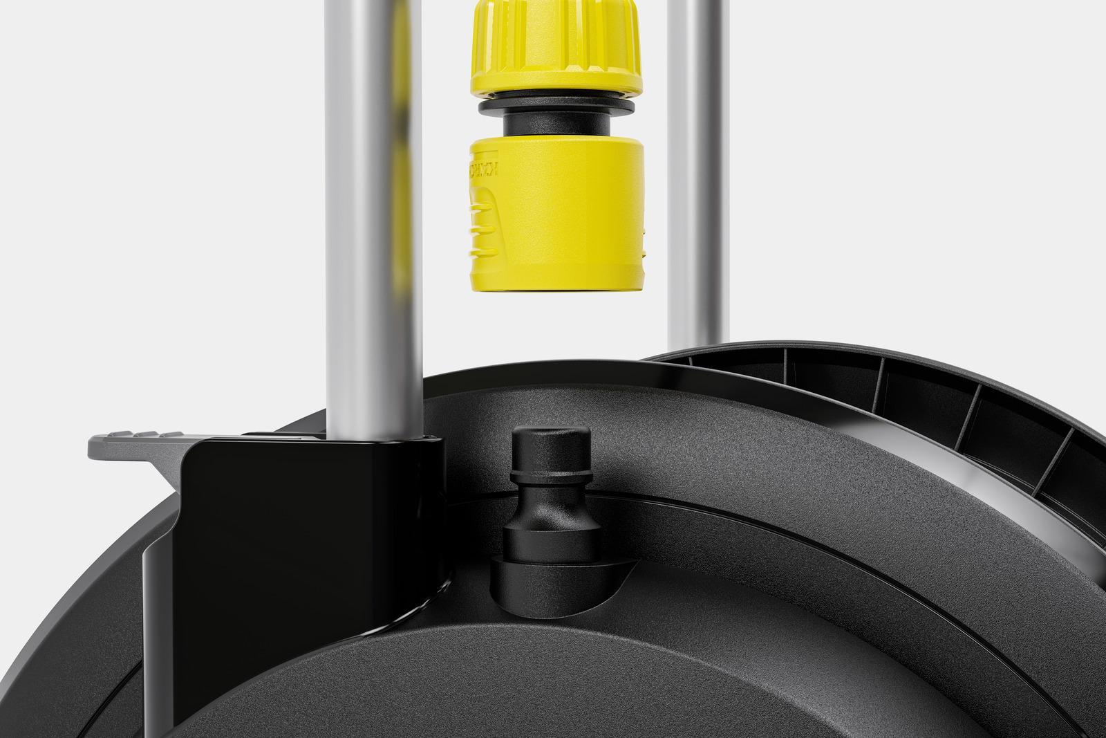 dettaglio leva bloccaggio maniglia telescopica carrello avvolgitubo karcher