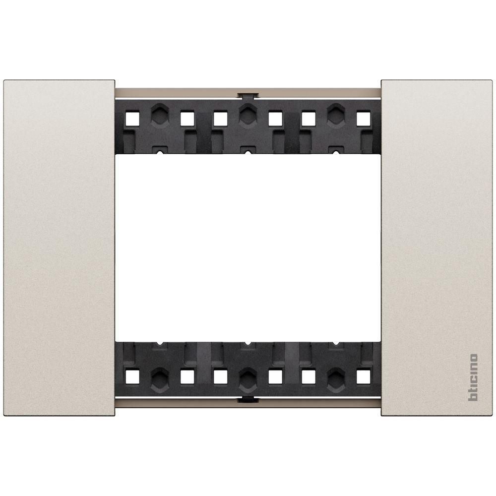 placca bticino living now 3 moduli finitura champagne