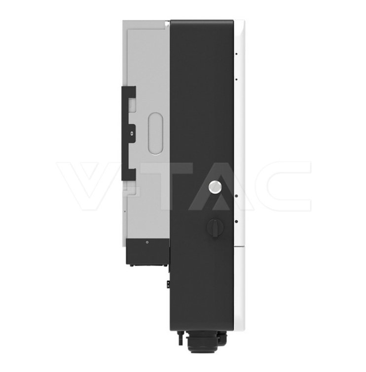 inverter ibrido trifase 6kw v tac vista frontale con display inverter ibrido trifase 6kw v tac vista frontale con display