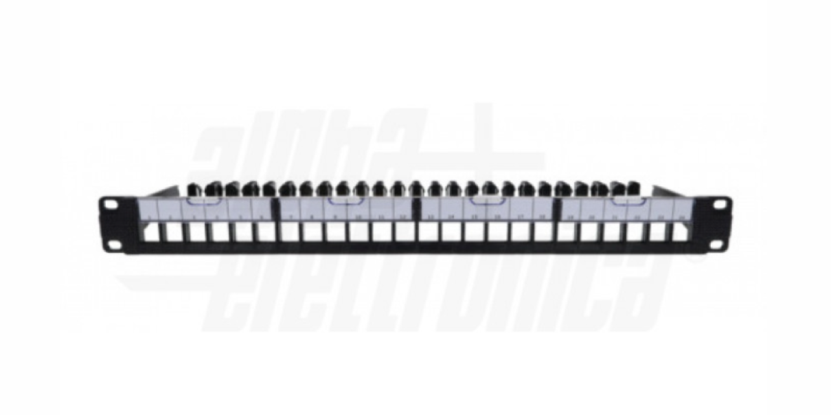 pannello patch 19 pollici 24 porte rj45 vista frontale