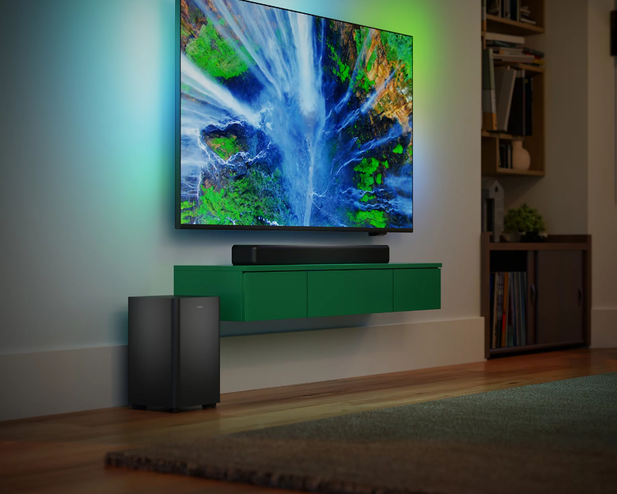 installazione soundbar philips con subwoofer wireless soundbar philips con subwoofer wireless installata sotto tv