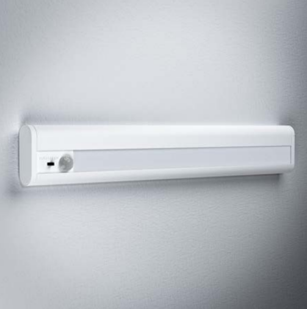 regletta led a batteria 300 mm bianca con sensore movimento regletta led a batteria 300 mm bianca con sensore movimento