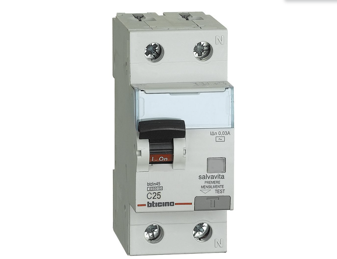 interruttore magnetotermico differenziale bticino 25a 30ma 1p n btdin45 interruttore magnetotermico differenziale bticino 1p n 25a 30ma tipo ac btdin45