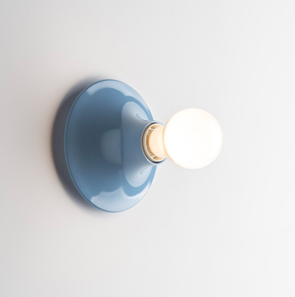 lampada teti artemide azzurra applique e27 per interni lampada teti artemide azzurra installazione parete con lampadina e27