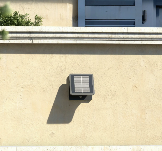 applique solare philips installata su parete esterna installazione applique solare philips su parete esterna illuminazione facciata