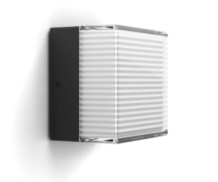 applique da parete esterno philips hue semeru cubo con diffusore rigato applique da parete esterno philips hue semeru design cubo nero e diffusore bianco