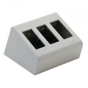 Scatola inclinata tavolo 3moduli p50mm avorio 09933