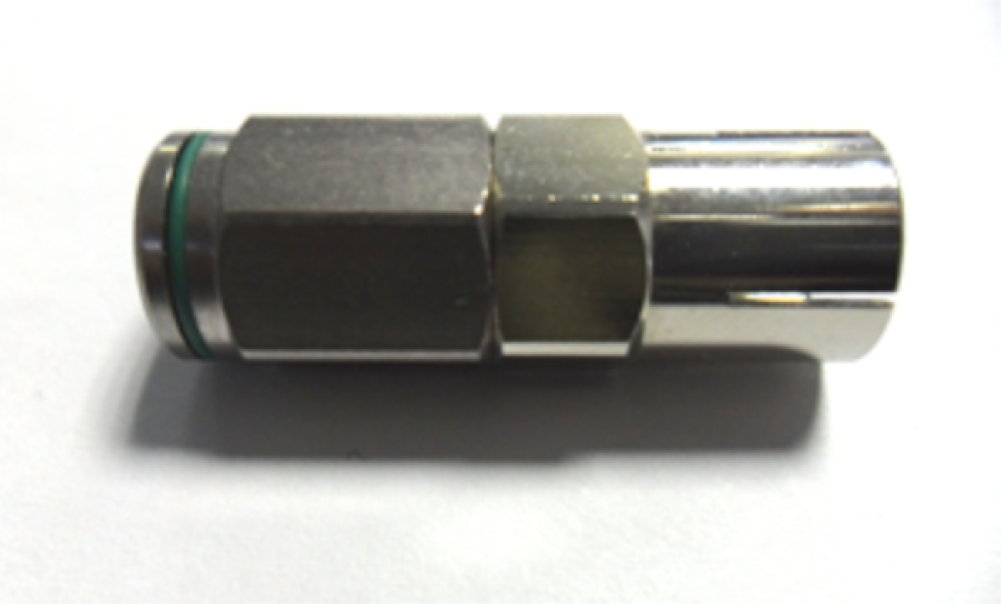 Connettore IEC femmina Micro Tek per cavi coassiali diametro esterno 5mm - CC99880321 01